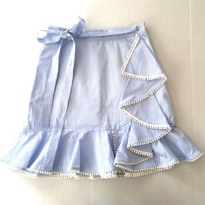 Gently used  AQUA Women's A-line Light Blue Ruffle Skirt XS
